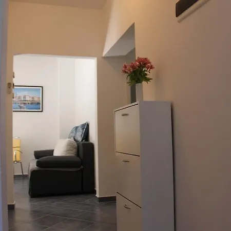 アパート Maricevic コルチュラ